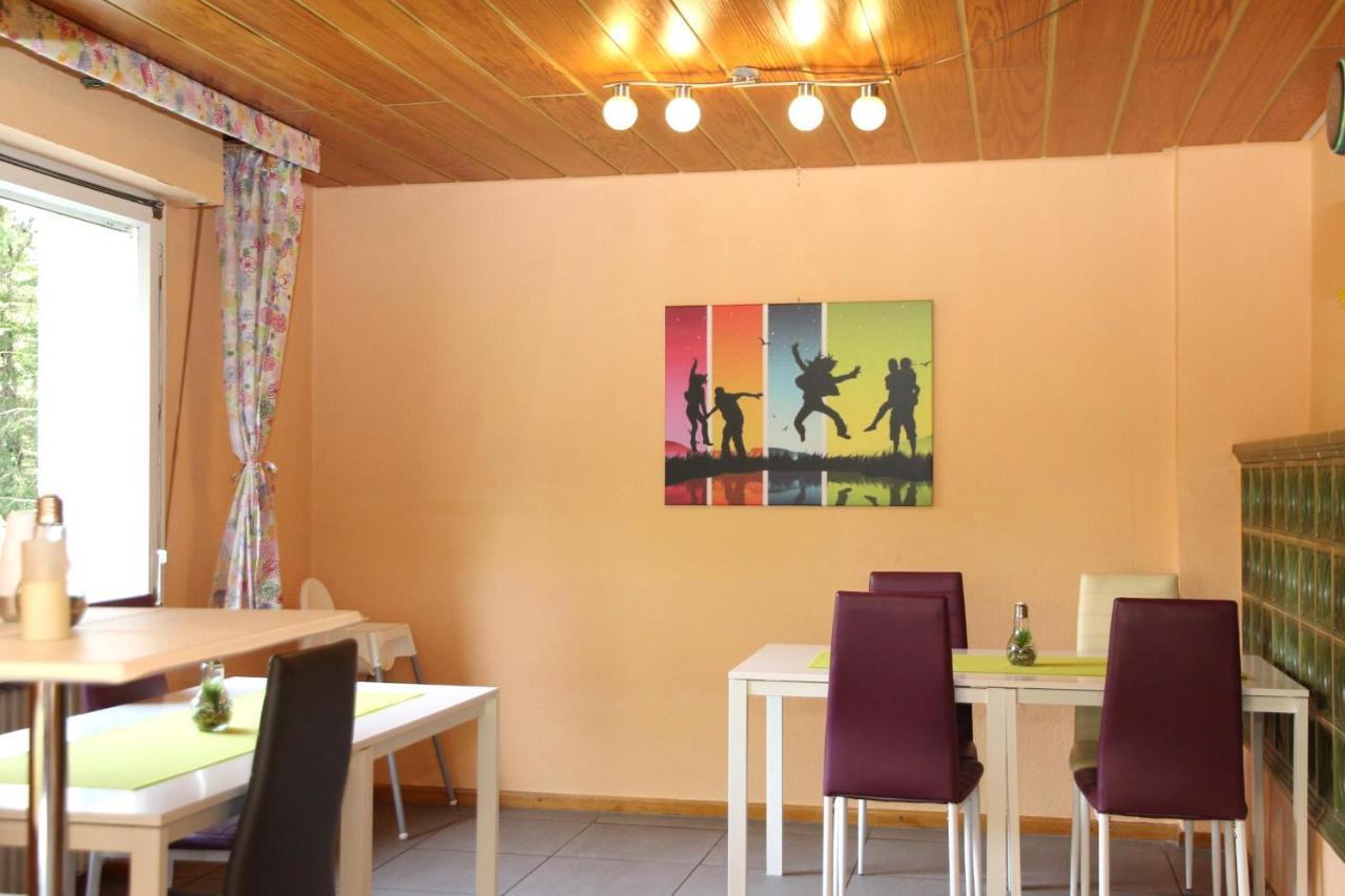 Familie Hotel Kameleon Elleringhausen Esterno foto